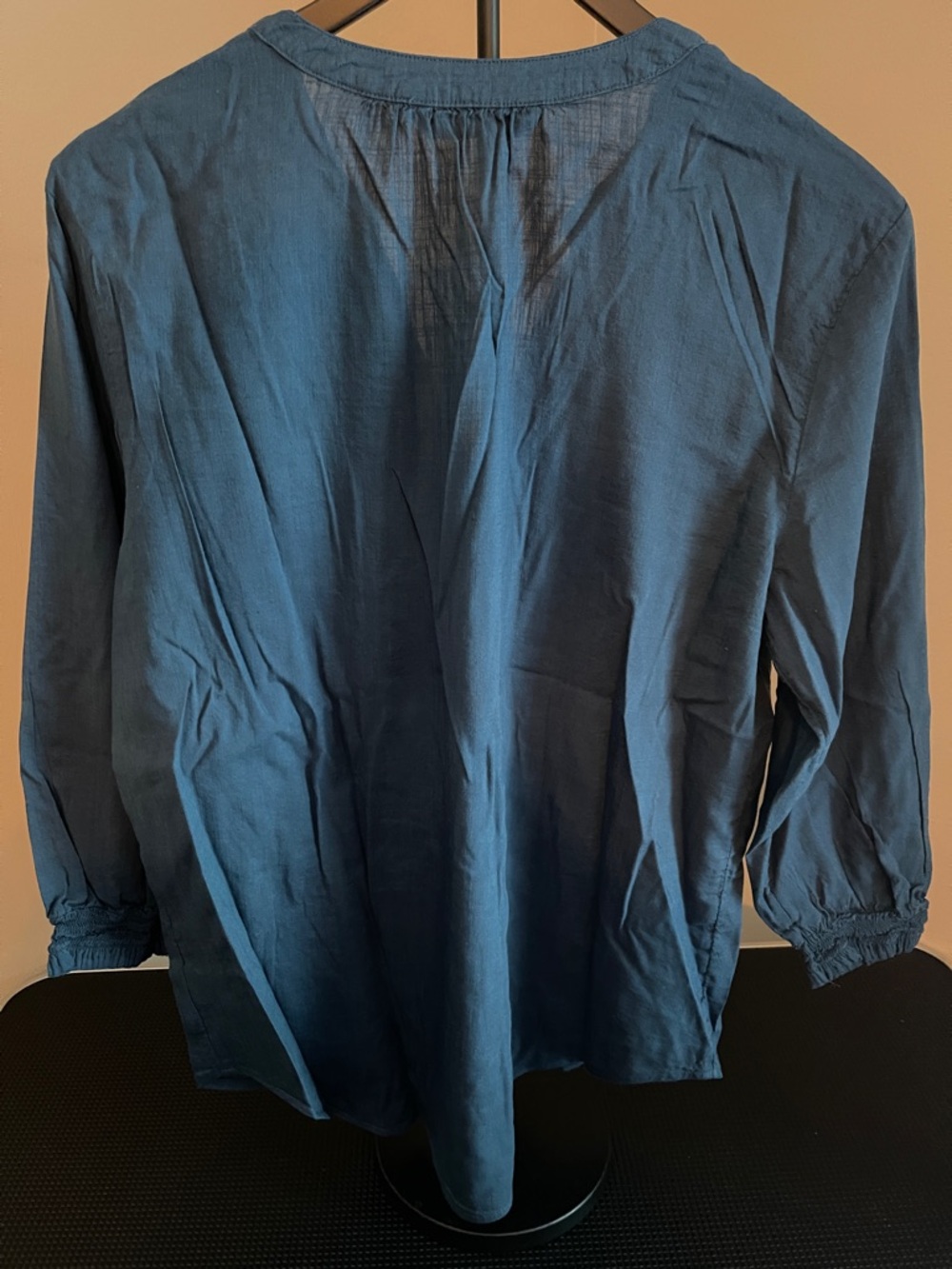 Blue Button-Front Lightweight Blouse - Picture 2 of 3